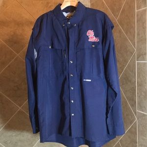 Ole Miss Drake Button Up. Size Medium.